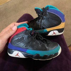 Boys Jordan’s 13